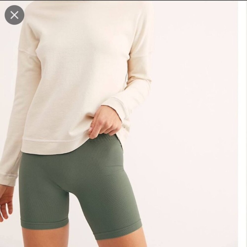 Free People Intimately Green High Rise Seamless Bikeā Shorts
